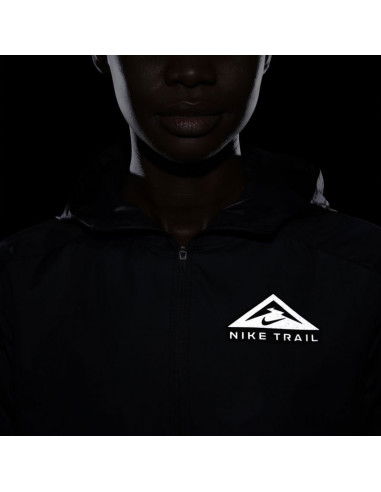 Nike Shield W DC8041010 Jacket Nike Shield W DC8041010 Jacket