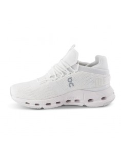 On Cloudnova Γυναικεία Sneakers Λευκά 26-98225 2