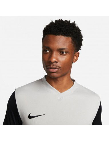 Nike Ανδρικό T-shirt Κοντομάνικο Λευκό DH8035-052 Nike Ανδρικό T-shirt Κοντομάνικο Λευκό DH8035-052