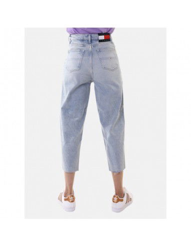 Tommy Jeans Mom Fit Tapered W DW0DW11561 Tommy Jeans Mom Fit Tapered W DW0DW11561