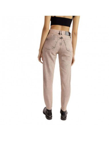 Calvin Klein Jeans Mom Fit W J20J221795 jeans Calvin Klein Jeans Mom Fit W J20J221795 jeans