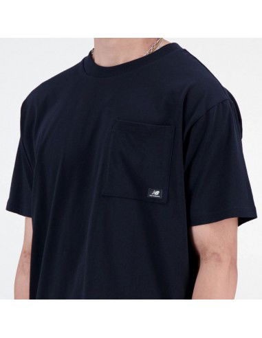 New Balance tshirt Essentials... New Balance tshirt Essentials...