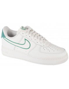 Nike Air Force 1 07 LV8...