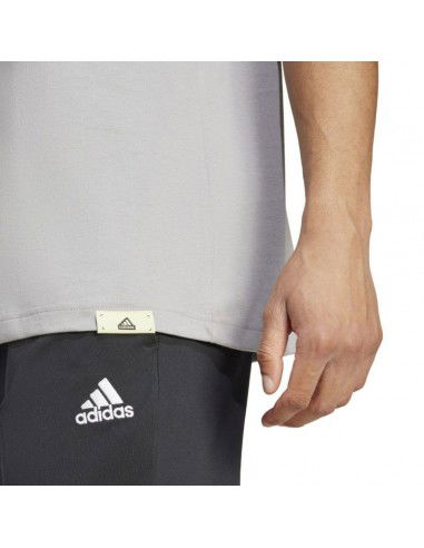 Tshirt adidas Tech Linear Graphic M... Tshirt adidas Tech Linear Graphic M...