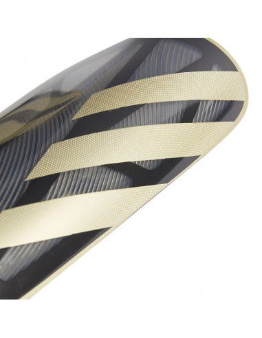 adidas TIRO SG LGE IP4000 shin guards adidas TIRO SG LGE IP4000 shin guards