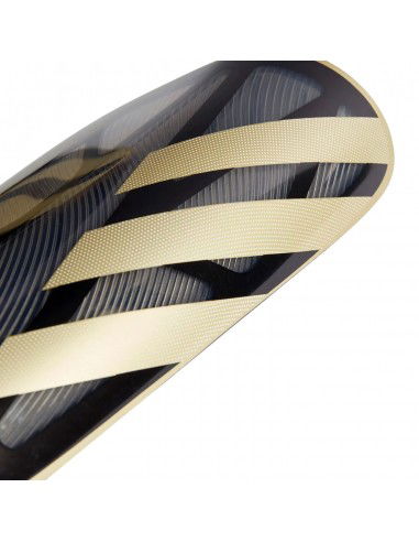 adidas TIRO SG LGE IP4000 shin guards adidas TIRO SG LGE IP4000 shin guards