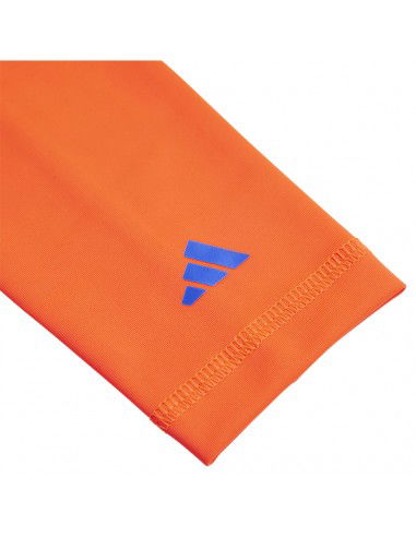 Adidas TIRO SG LGE IW3790 shin guards Adidas TIRO SG LGE IW3790 shin guards
