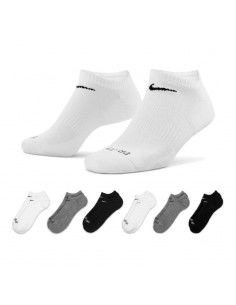 Nike Everyday Plus...