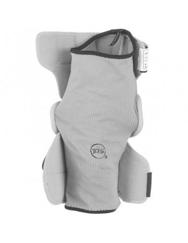 Bauer Official's 1051459 Hockey... Bauer Official's 1051459 Hockey...