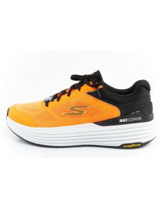 Skechers Max Cushioning M... 2