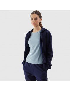 4F sweatshirt... 2