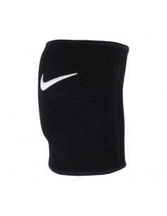 Nike Essential Knee Pads...