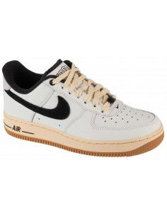 Nike Wmns Air Force 1 07...