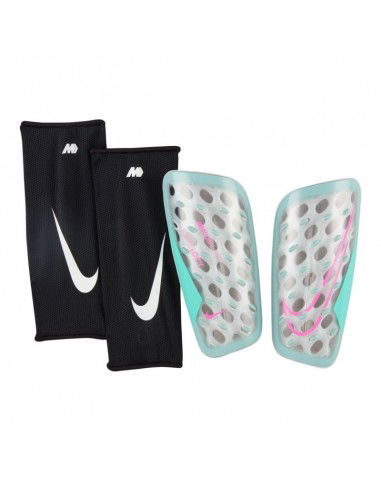 Nike Mercurial FlyLite SuperLock Jr... Nike Mercurial FlyLite SuperLock Jr...