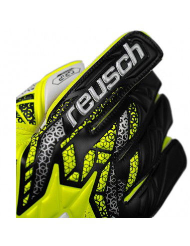 Reusch Attrakt Grip Gloves 55 70 815... Reusch Attrakt Grip Gloves 55 70 815...