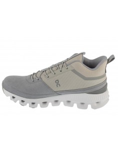 On W Cloud Hi 2899801 2