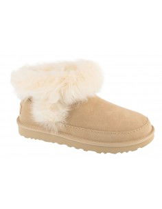UGG Classic Ultra Mini...