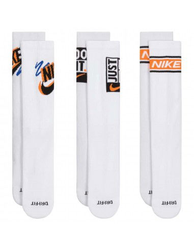 Nike Everyday Plus DriFIT 3 Pack... Nike Everyday Plus DriFIT 3 Pack...