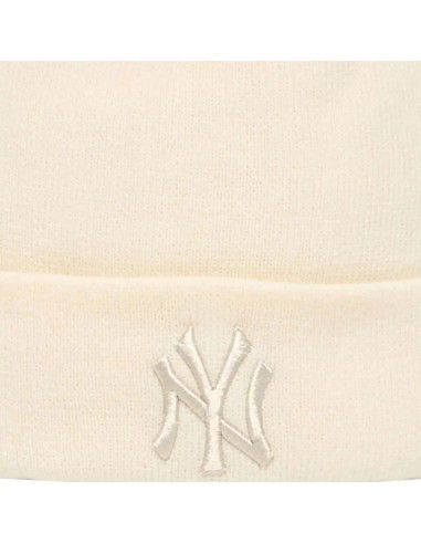 New Era Wmns Metallic Bobble Beanie... New Era Wmns Metallic Bobble Beanie...