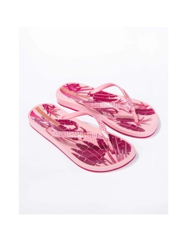 Ipanema Anat women's flipflops fashionable and comfortable for the beach
