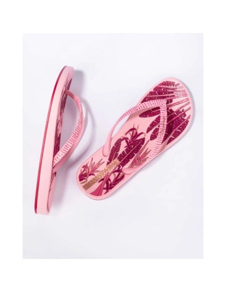 Ipanema Anat women's flipflops fashionable and comfortable for the beach