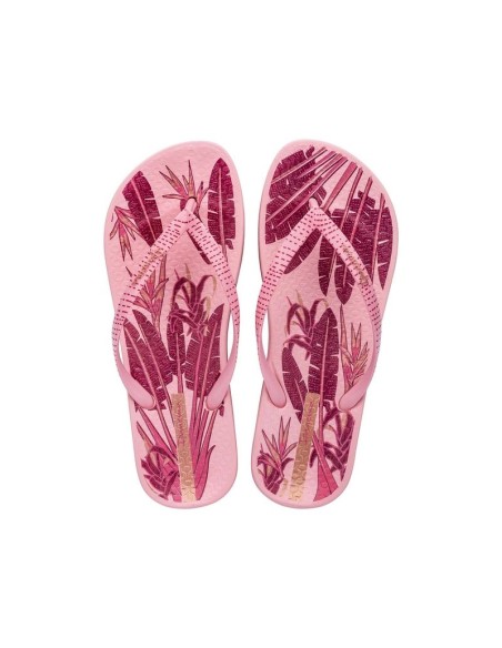 Ipanema Anat women's flipflops fashionable and comfortable for the beach