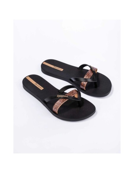 Ipanema Kirei women's flipflops fashionable and comfortable black for the beach