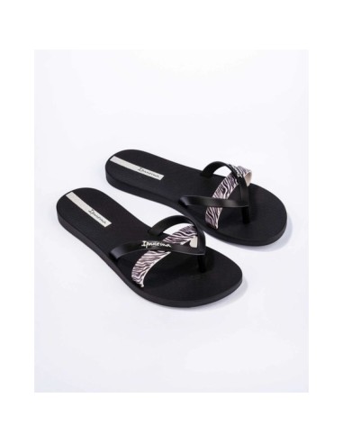 Ipanema Kirei women's flipflops fashionable and comfortable black for the beach