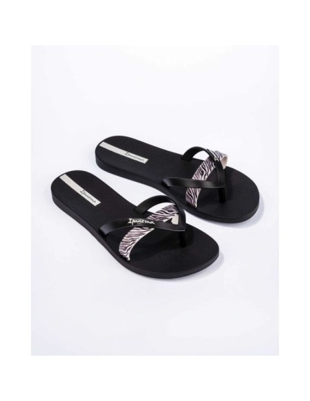 Ipanema Kirei women's flipflops fashionable and comfortable black for the beach