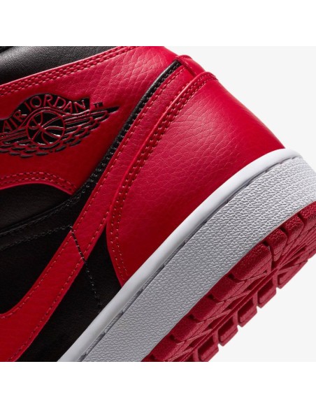 Air Jordan 1 Mid Banned Basketball Shoe 554724074
