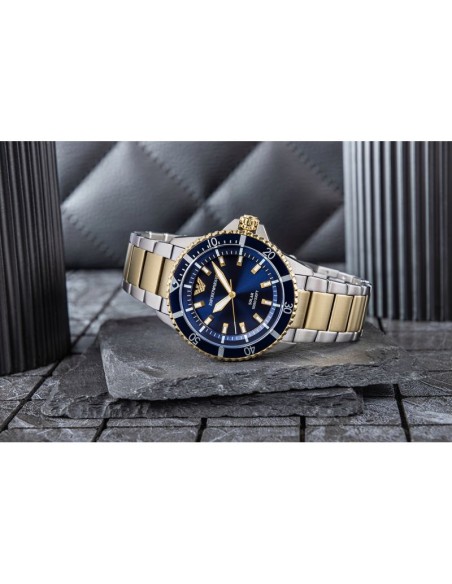 Men's Watch EMPORIO ARMANI World Explorer AR11738 BOX