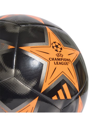 adidas UCL Club KE9762 ball