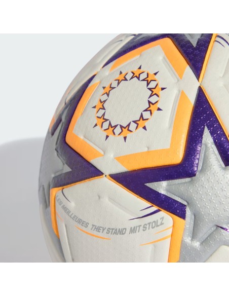 adidas WUCL Pro KE5141 ball