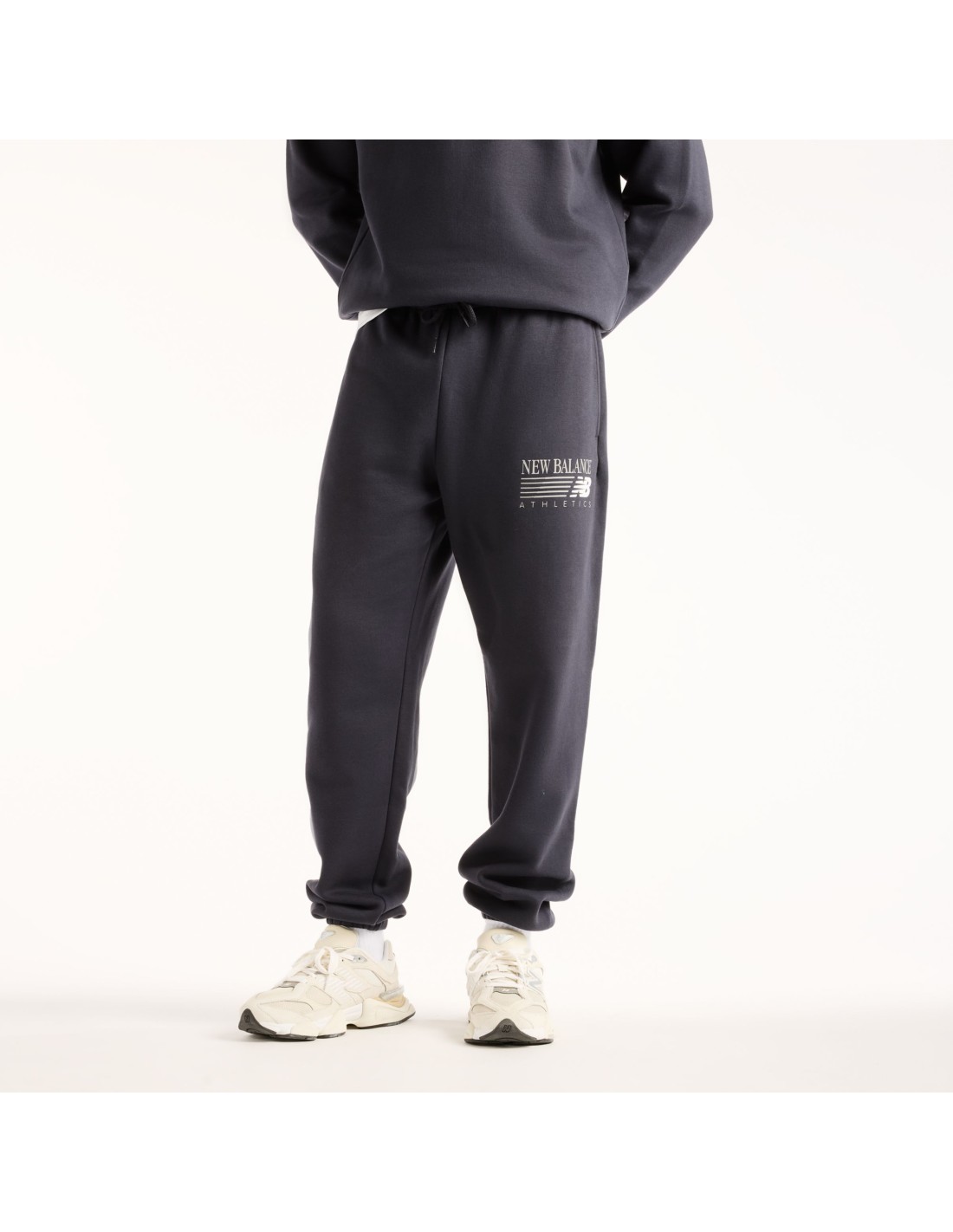 New balance - ΣΗΜΑΝΤΙΚΟ: Σε περίπτωση διαφοράς τιμής από το κατάστημα ισχύει παντα και μόνο η τιμή του καταστήματος New Balance Trackside French Terry Pant MB62S1NTDNT