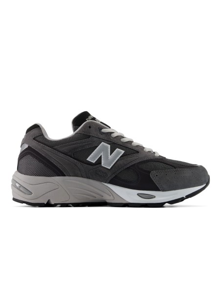 New Balance U880R3TR