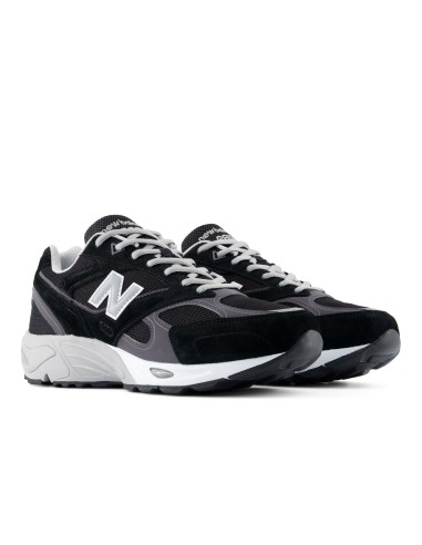 New Balance U880R8EU