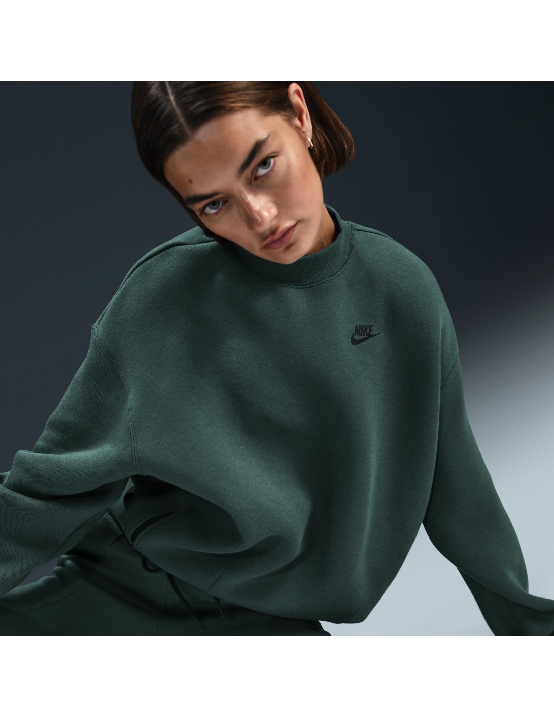 Nike Sportswear Tech Fleece Oversized Sweatshirt W FV8041338