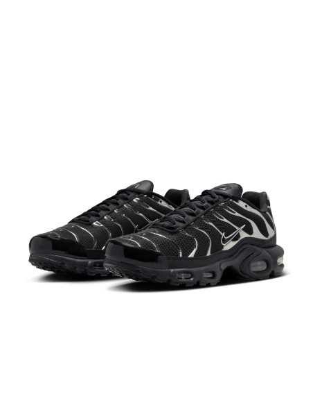 Nike Air Max Plus SE Black Chrome Silver Women's HJ9743001 MBS