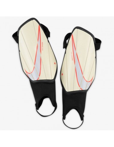 Nike Charge SP2164-113 Επικαλαμίδες Ποδοσφαίρου Ενηλίκων Μπεζ