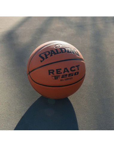 Spalding React TF 250 76802Z