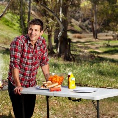 Half-Folding Τραπέζι Camping σε Βαλιτσάκι 122cm