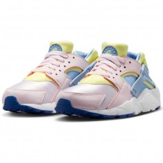 nike air huarache run small