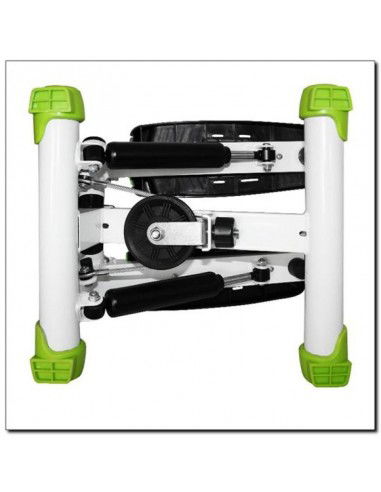 Beveled stepper with HMS S3033 cables green