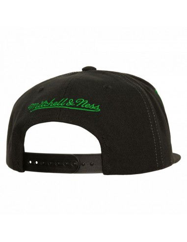 Mitchell Ness Varsity Bust Snapback Boston Celtics Cap HHSS6461BCEYYPPPBLCK