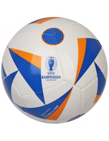 Introducing the 𝑭𝒖𝒔𝒔𝒃𝒂𝒍𝒍𝒍𝒊𝒆𝒃𝒆 (meaning 'Football Love' 🫶),  the Official Match Ball of the E