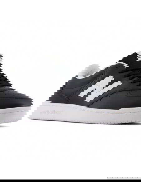 New Balance BB80BLK sports shoes