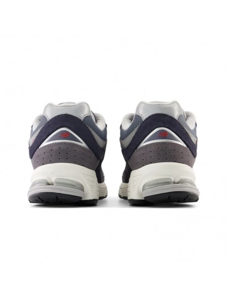 New Balance M M2002RSF sports shoes