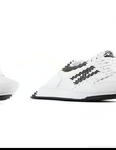 New Balance BB480LBK sports shoes