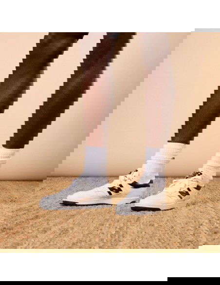 New Balance BB480LBK sports shoes