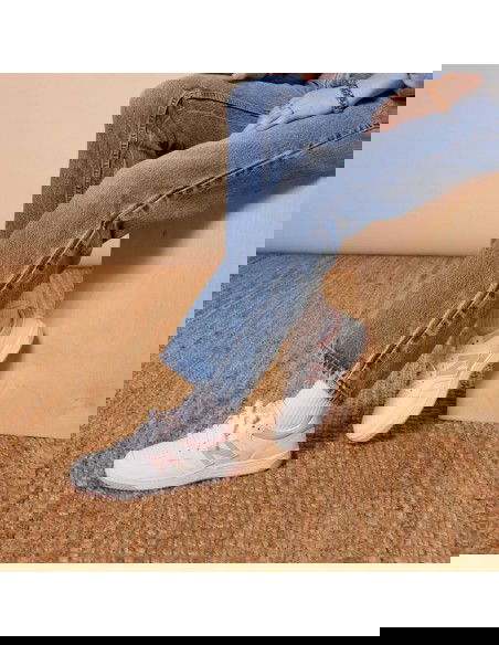 New Balance BB480LOP sports shoes